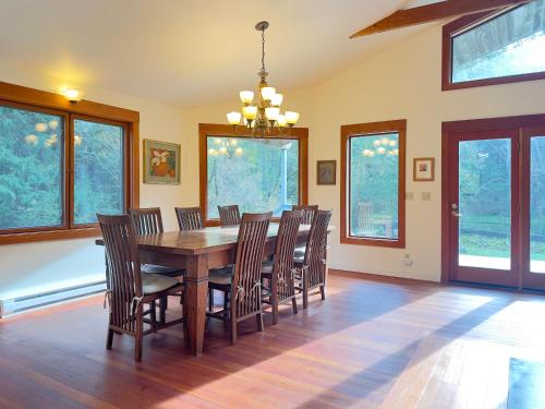 Private Pond, Dog-Friendly, Peaceful, Golfing in Orcas Island (WA)