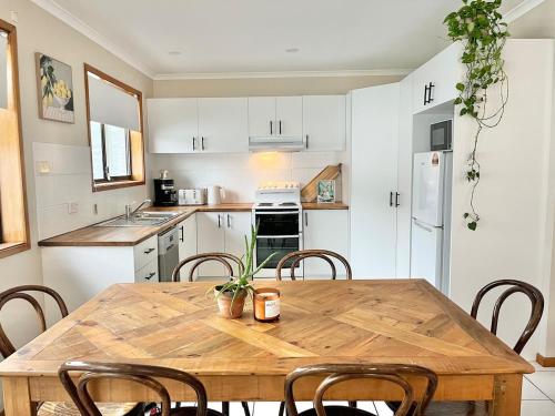 Casa Al Mare- family and pet friendly, close to everything in Burleigh Waters