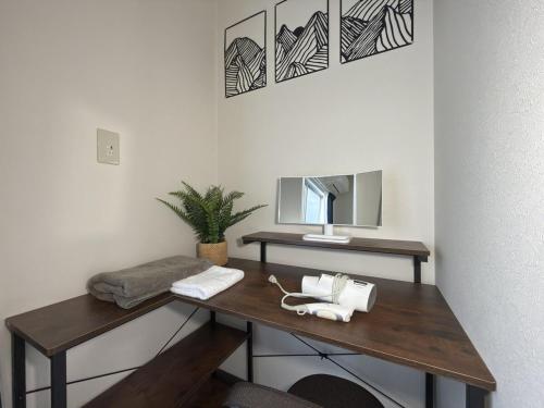 Great access to Umeda,USJ,Namba, Kyoto,Kobe Private old house