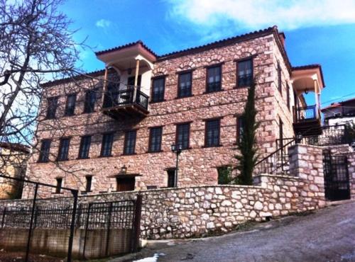  Xenonas Archontikon in Ellinópyrgos