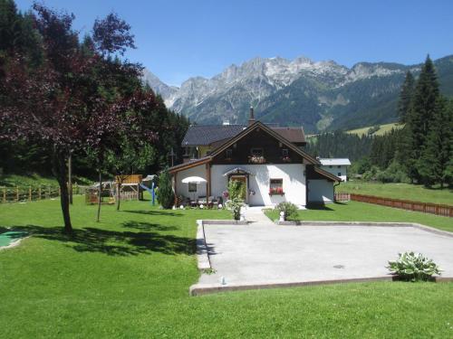 Ferienhaus Schwarzenbacher - Location saisonnière - Lungötz