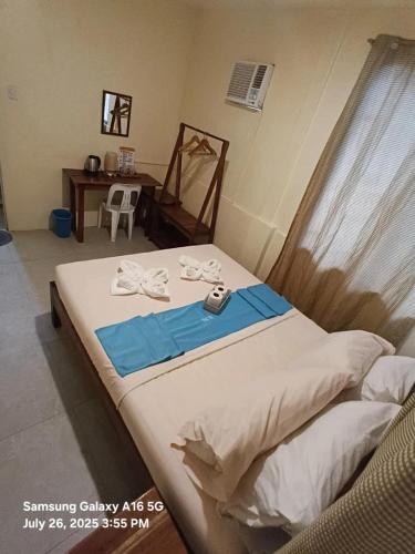 1 queen bed