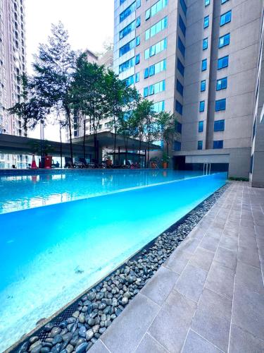 7-pax family stay @ Mercu Summer Suites Klcc by Jk Privy Homes - image 14