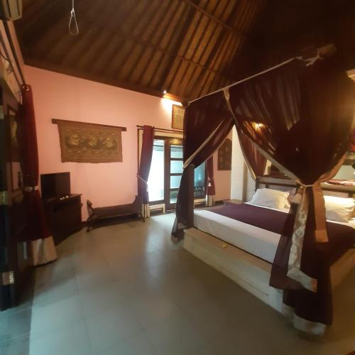 Villa Shantitara Bungalows – Sanur, CO