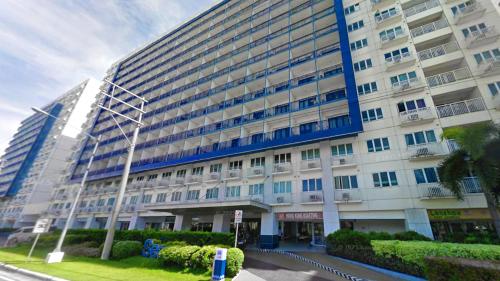 South Pad Staycation Sea Residences SM Mall of Asia Tower A, B and E, Metro Manila