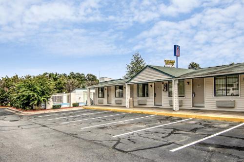 Motel 6-Union City, GA - Atlanta Airport