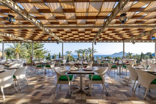 مطعم, YASMIN BODRUM RESORT in تورجوتريس