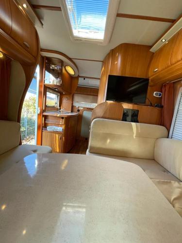 Sleeping in a motorhome in Wesseling