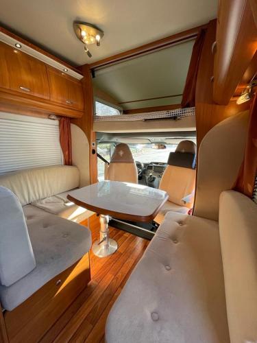 Sleeping in a motorhome in Wesseling