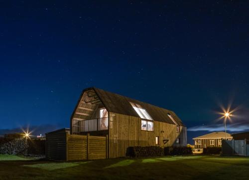 A szálláshely kívülről, Barn house by the sea in Stokkseyri