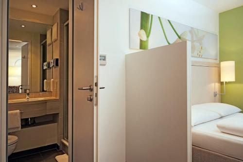 H+ Hotel München - image 2