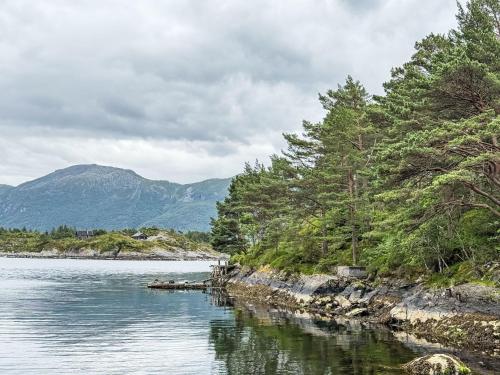 Chalet Svanöy by Interhome (Chalet Svanoy by Interhome) in Stongfjorden