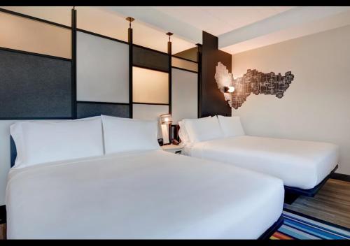 Aloft Secaucus Meadowlands - image 10