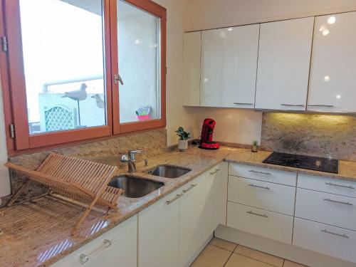 Holiday Home La Maison de l'Etang by Interhome in 格呂伊桑市中心