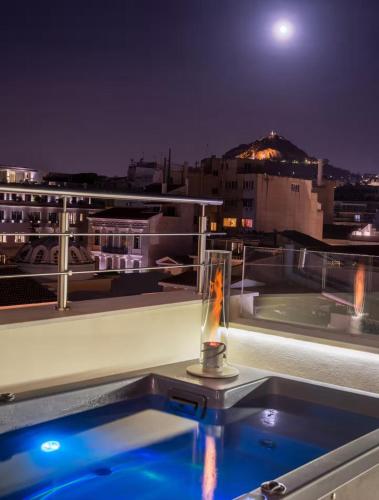 Heated Plunge Pool & Firepit Acropolis Penthouse, Ateny (zdjęcie 5)