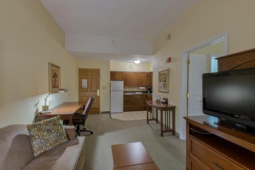 Staybridge Suites Harrisburg-Hershey an IHG Hotel - image 10