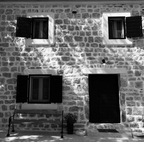 Villa Mima, Kotor (zdjęcie 5)