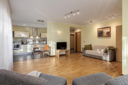 Elite centre, free parking, ultra-desirable 1 of 1, lux view, Riga (foto 4)