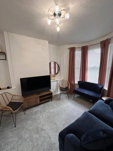 4 bedroom house in Belfast next to Ormeau Park – khách sạn tại Ballymacarrett