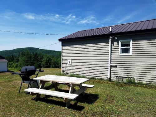 New Hampshire Cabin near Pittsburg, Ideal for a Vacation in Nature in Colebrook (NH)