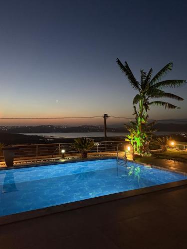 Villa with a full private pool in Meselik