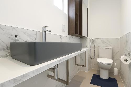 Flexistay Studio at Watford - The Six Bells