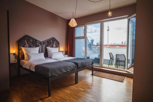 room detail thumbnail 0