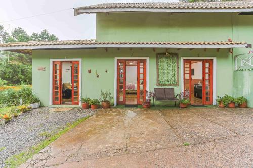 Pousada Lofts e Suítes Campos (Pousada Lofts e Suites Campos) in Campos Do Jordao