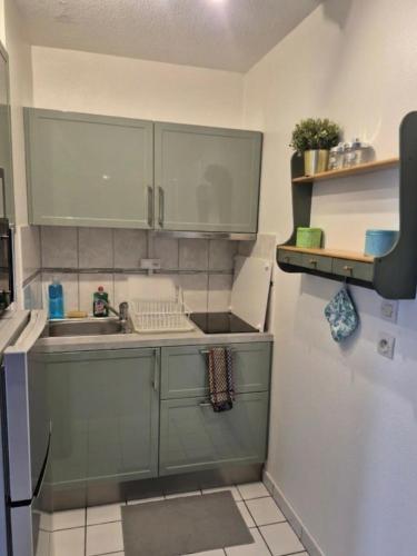 Le studio, 28m2 près de tout (Le studio, 28m2 pres de tout) in 希利馬紮蘭