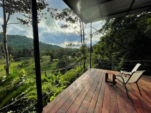 Casita Anya in Hone Creek