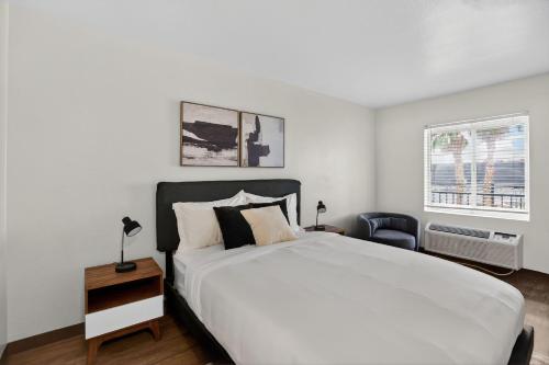 Stylish renovated studio with new modern design – khách sạn tại Đông The Strip