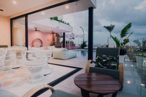 レストラン, ホテル バリオ ラティーノ (Hotel Barrio Latino) in プラヤ デル カルメン