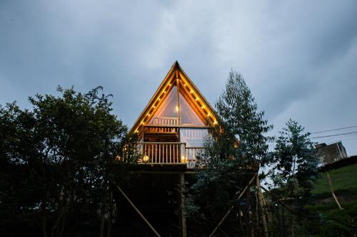 Cabañas con jacuzzi y chimenea - Casa Floral, Marinilla - Vda. Chaparral
