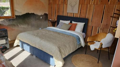 Auberge Les Enguenelles Lodges in Chatelblanc