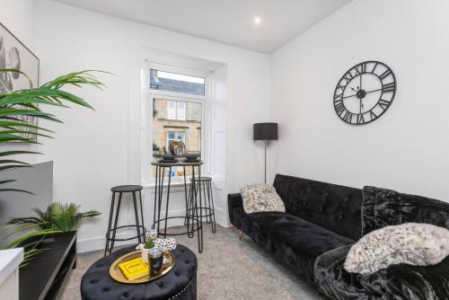 Вітальня, Modern 1 Bed Flat, Helensburgh. in Хеленсбург