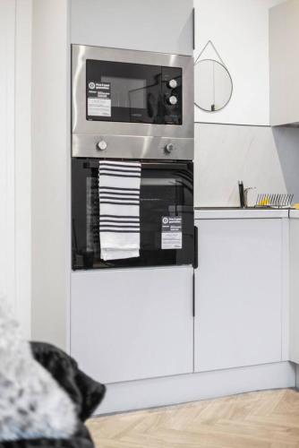 Modern 1 Bed Flat, Helensburgh. in Хеленсбург