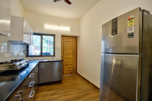Luxury 2BHK Apartment Near Candolim in Marra