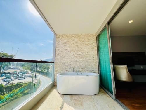 The Regent Bangtao by RESAVA 3