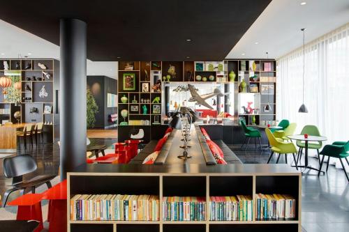citizenM Paris Charles de Gaulle Airport