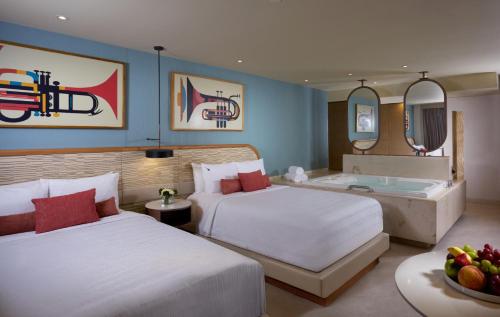 room detail thumbnail 0