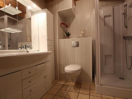 Gîte Saint-Front, 2 pièces, 6 personnes - FR-1-582-291 (Location authentique avec cheminee et toit de chaume, proche nature et activites a St-Front - FR-1-5) in Saint-Front