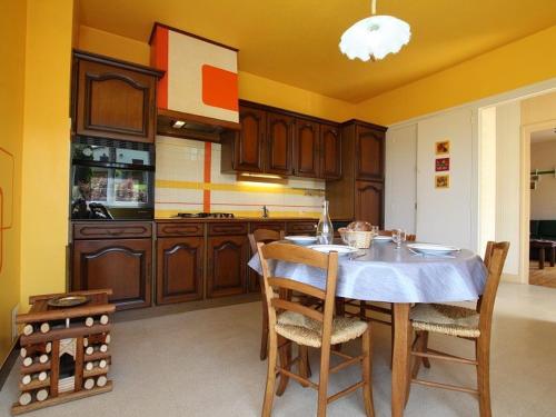 Gîte Retournac 3 pièces 4 personnes - FR-1-582-248 - image 10