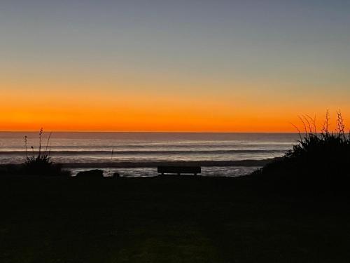 Ocean Shores Warea in Okato