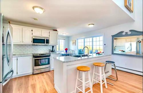 Blue Ocean Cove Beach House in 聖彼得灣 (PE)
