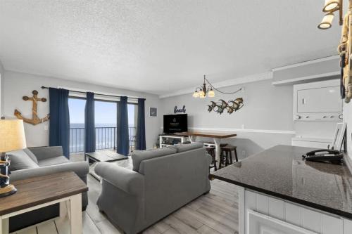 The Summit 728 - image 14