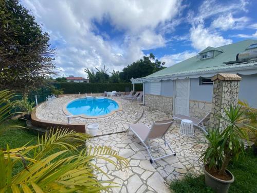 Villa Cliane in Baie-Mahault