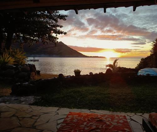 Létesítmények, La PERLE de MOOREA Fare HONU Bord de Lagon Baie d'OPUNOHU in Piha'ena