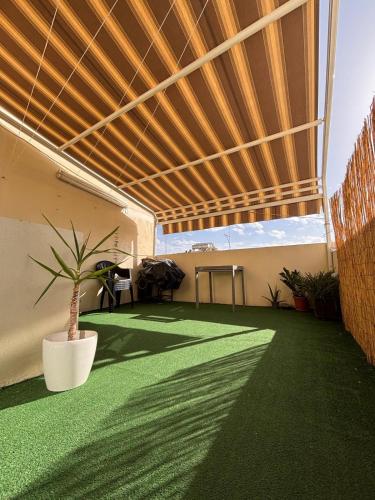 Sliema Central with Balcony Airconditioned and Comfortable Self Check IN 2