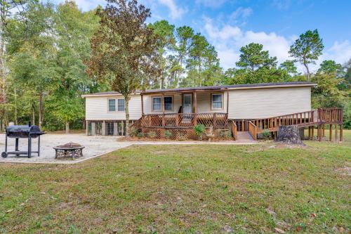 Hike & Relax: Tranquil Wooded Escape in Hockley in Magnolia (TX)