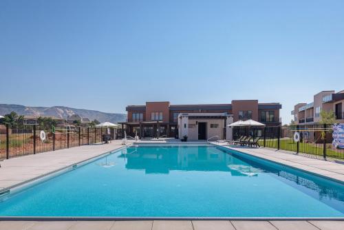 Golfers Poolside Retreat in Ivins (UT)